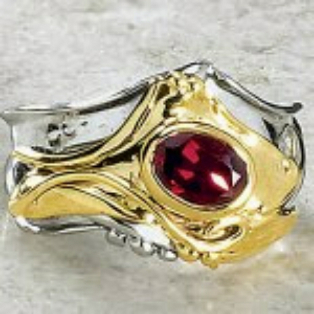 ISO Pyramid Collection Garnet Ring